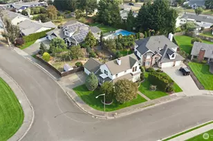225 McElroy Pl, Puyallup, WA 98371 - Photo 40