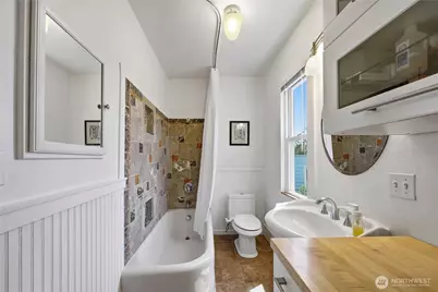 425 Walker Street, Port Townsend, WA 98368 - Photo 14