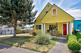 425 Walker St, Port Townsend, WA 98368 - Photo 1