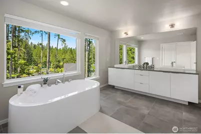 4912 Amherst Way SW, Port Orchard, WA 98367 - Photo 30