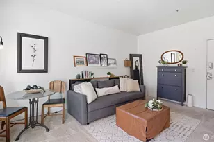 2414 1st Ave, Seattle, WA 98121 - Photo 8