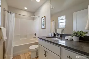14715 Admiralty Way, Lynnwood, WA 98087 - Photo 24