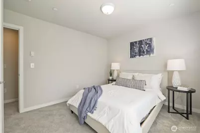 14715 Admiralty Way #B7, Lynnwood, WA 98087 - Photo 20