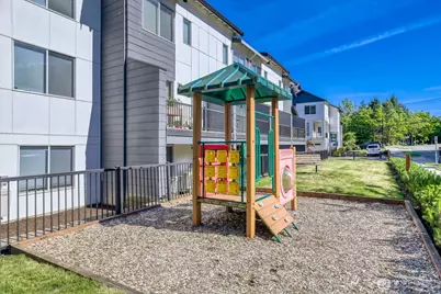 14715 Admiralty Way #B7, Lynnwood, WA 98087 - Photo 28