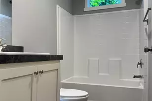 1118 Brentwood Dr, Bremerton, WA 98312 - Photo 14