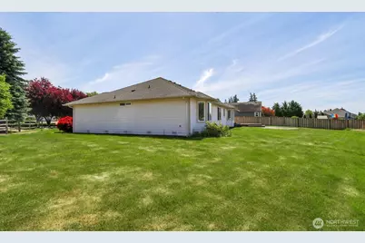 28410 84th Drive NW, Stanwood, WA 98292 - Photo 28