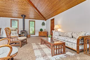 859 E Lake Samish Dr, Bellingham, WA 98229 - Photo 16