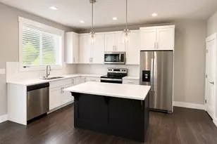 1716 Danny Boy Ln, Wenatchee, WA 98801 - Photo 2