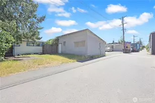 809 E Morton St, Tacoma, WA 98404 - Photo 28