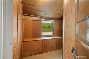 107 W Montana Ave, Roslyn, WA 98941 - Photo 18