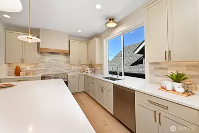 5620 6th Ave NW, Seattle, WA 98107 - Photo 6