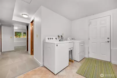 862 E Douglas, Bellingham, WA 98226 - Photo 22
