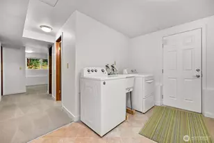 862 E Douglas, Bellingham, WA 98226 - Photo 22