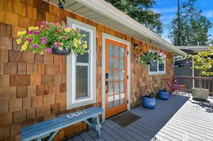862 E Douglas, Bellingham, WA 98226 - Photo 2