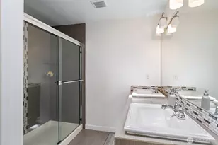 22924 79th Ln W, Edmonds, WA 98026 - Photo 16