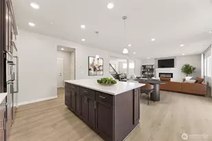 10534 135th Place NE, Kirkland, WA 98033 - Photo 6