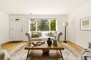 2722 NE Blakeley St, Seattle, WA 98105 - Photo 6