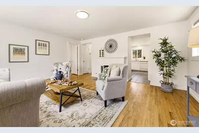 2722 NE Blakeley Street, Seattle, WA 98105 - Photo 4