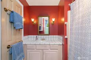 1631 N 54th St, Seattle, WA 98103 - Photo 16