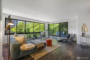 1120 Spring St, Seattle, WA 98104 - Photo 4