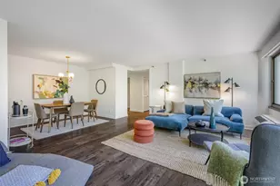 1120 Spring St, Seattle, WA 98104 - Photo 6