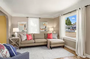 251 Meadow Ave N, Renton, WA 98057 - Photo 4