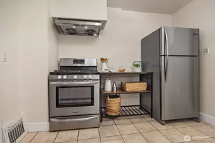 251 Meadow Ave N, Renton, WA 98057 - Photo 8