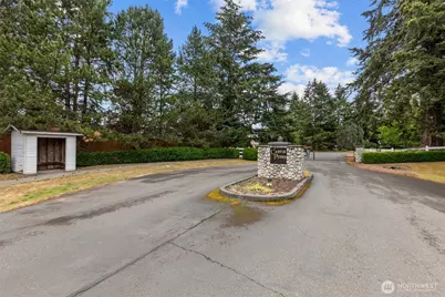 825 267th Street Ct E, Spanaway, WA 98387 - Photo 38