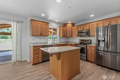 825 267th Street Ct E, Spanaway, WA 98387 - Photo 6