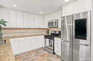 20209 83rd Ave W, Edmonds, WA 98026 - Photo 12