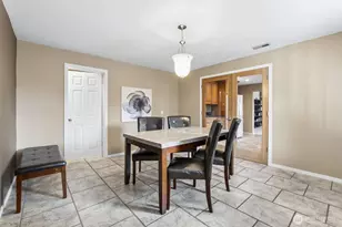 21030 7th Ave S, Des Moines, WA 98198 - Photo 32