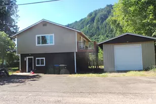 313 Cottlers Ln, Morton, WA 98356 - Photo 1