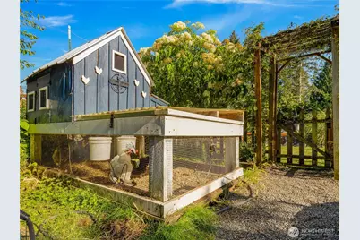 969 12th Avenue, Fox Island, WA 98333 - Photo 34