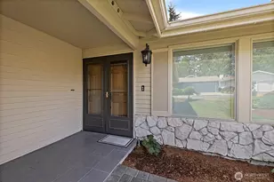 24833 13th Ave S, Des Moines, WA 98198 - Photo 4
