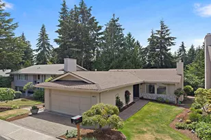 24833 13th Ave S, Des Moines, WA 98198 - Photo 2