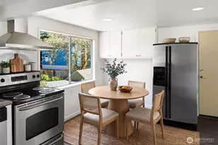 3527 S Hudson Street Ct, Seattle, WA 98118 - Photo 4