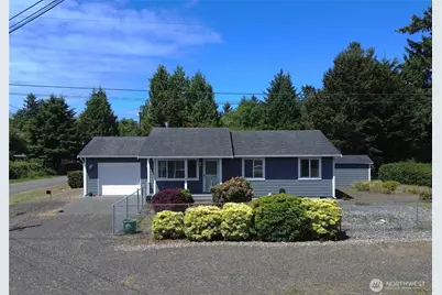 731 S Broadway Street, Westport, WA 98595 - Photo 1