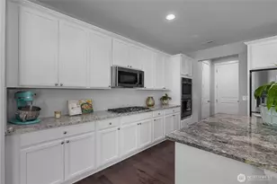 4238 Campus Dr NE, Lacey, WA 98516 - Photo 10