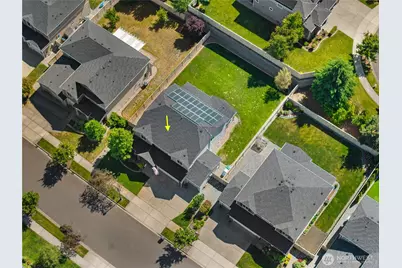 4238 Campus Drive NE, Lacey, WA 98516 - Photo 2