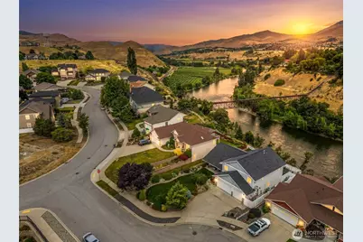 1509 Alexandria Court, Wenatchee, WA 98801 - Photo 4