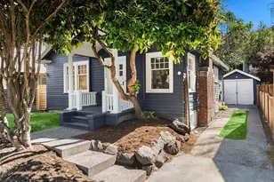 2132 Dexter Ave N, Seattle, WA 98109 - Photo 1
