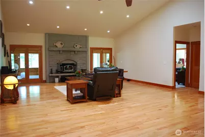11310 Harris Rd SE, Yelm, WA 98597 - Photo 18