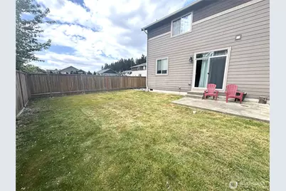 8204 237th Street E, Graham, WA 98338 - Photo 4