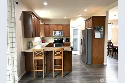 8204 237th Street E, Graham, WA 98338 - Photo 6