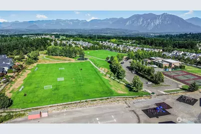 7705 Fairway Avenue SE #204, Snoqualmie, WA 98065 - Photo 40