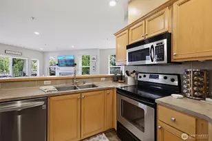 7705 Fairway Ave SE, Snoqualmie, WA 98065 - Photo 12