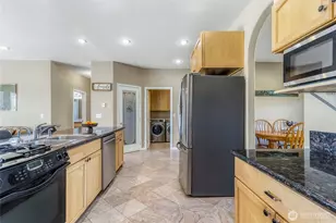 219 Reeds Rd, Touchet, WA 99360 - Photo 8