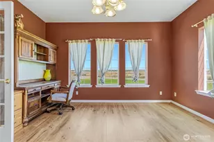 219 Reeds Rd, Touchet, WA 99360 - Photo 6