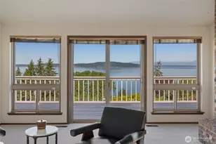 70 Hewitt Dr, Steilacoom, WA 98388 - Photo 8