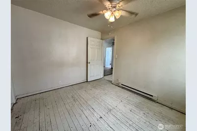 273 Baltimore St, Longview, WA 98632 - Photo 8